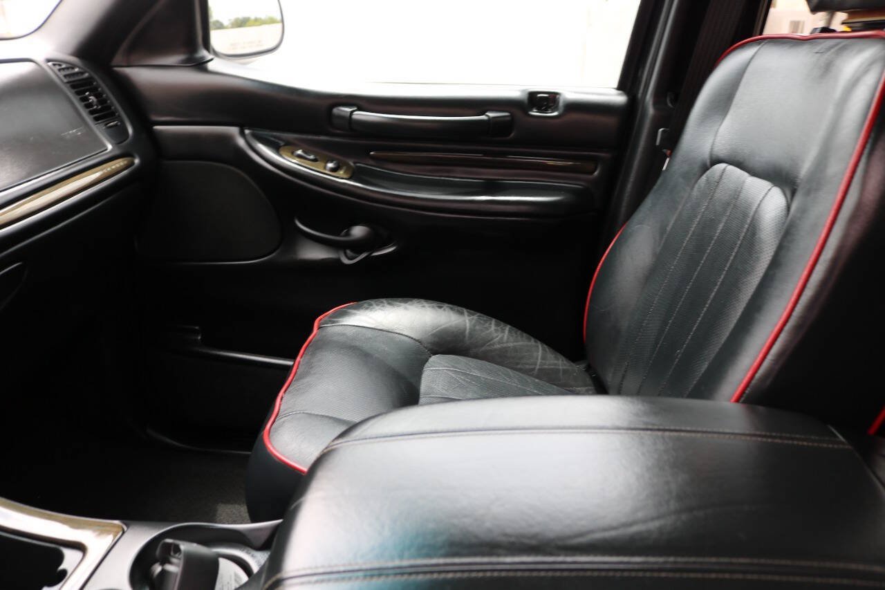 Used 2002 Lincoln Blackwood RWD image 80