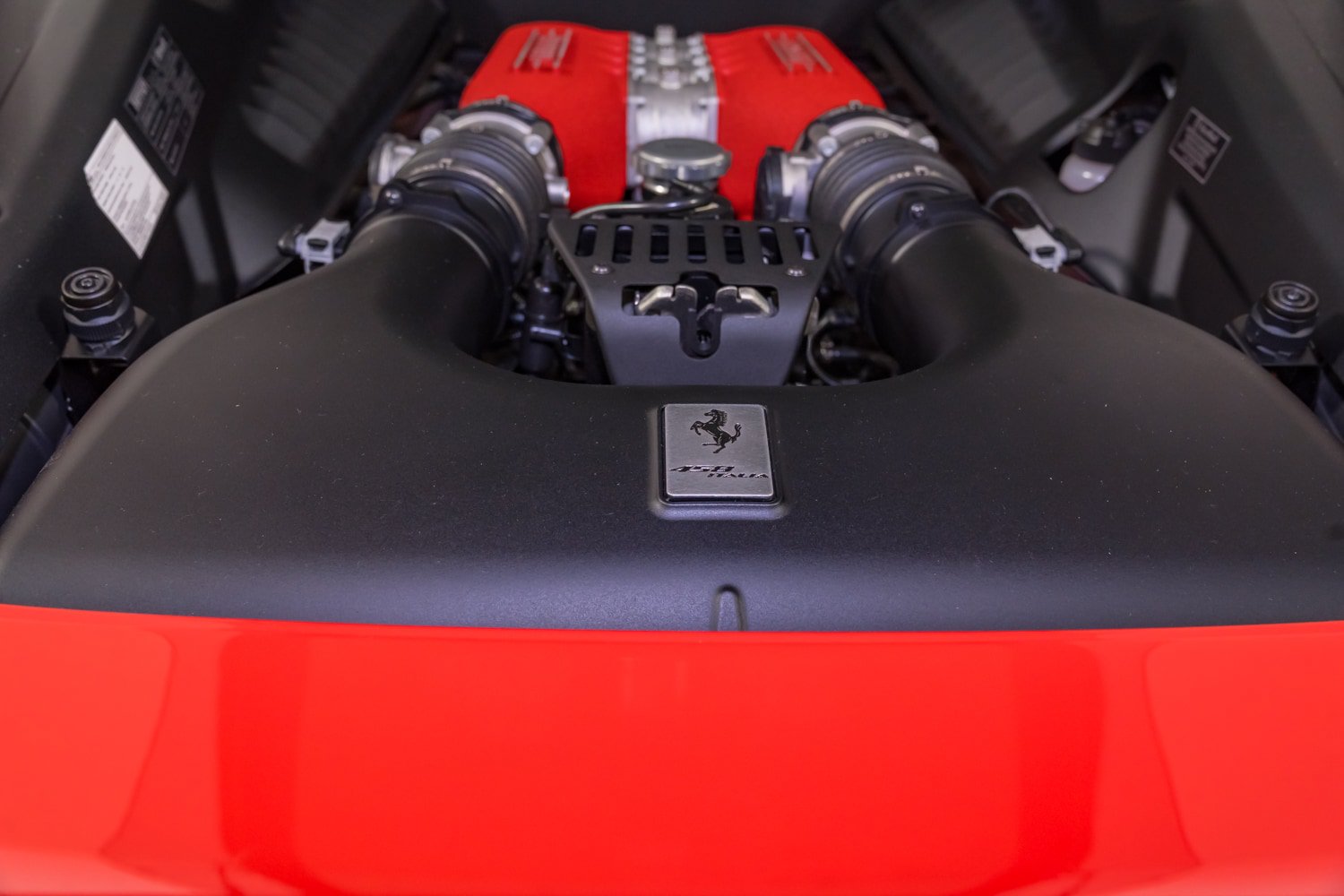 Used 2010 Ferrari 458 Italia Coupe RWD image 42