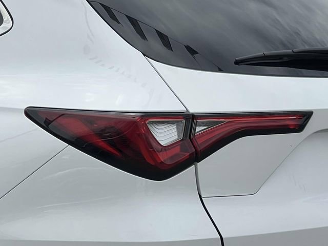 Used 2023 Acura MDX SH-AWD image 10