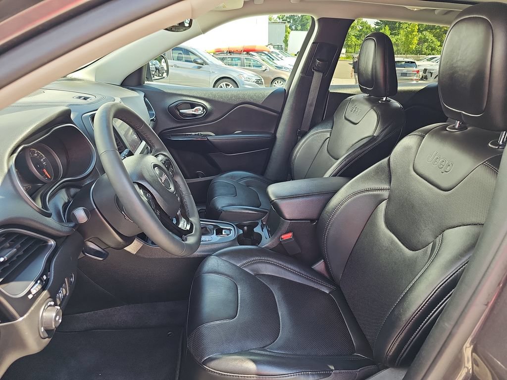 Used 2023 Jeep Cherokee Altitude Lux w/ Lux Elite Package AWD/4WD image 10