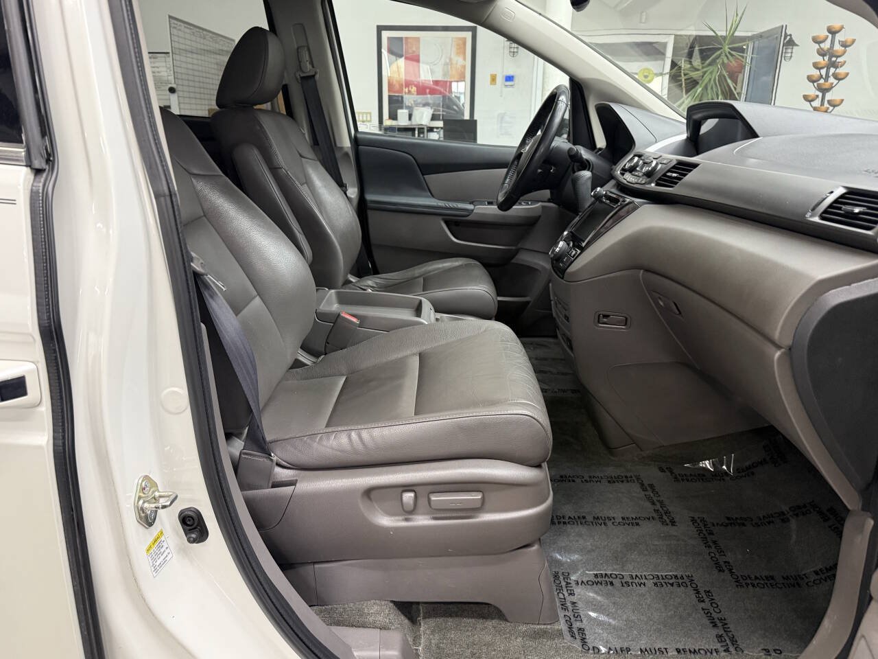Used 2017 Honda Odyssey Touring image 16