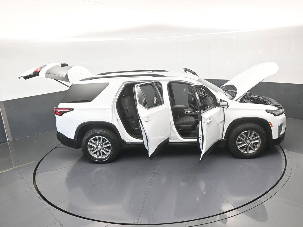 Used 2023 Chevrolet Traverse LT image 73