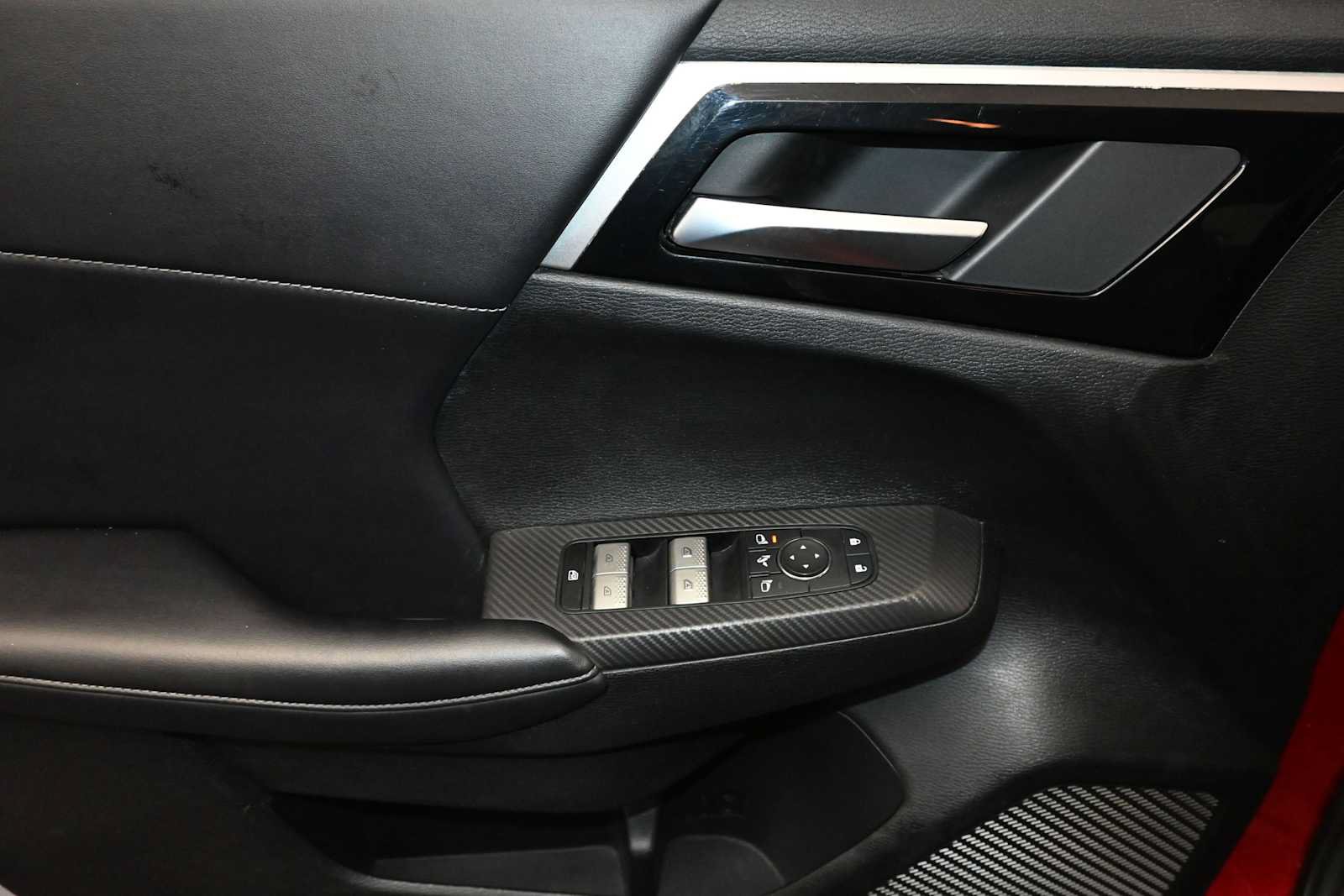 Used 2024 Mitsubishi Outlander SE AWD/4WD image 10