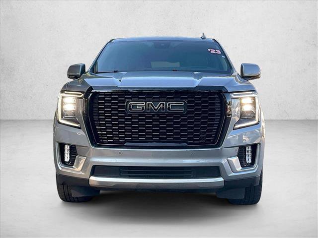 Used 2023 GMC Yukon Denali AWD/4WD image 3