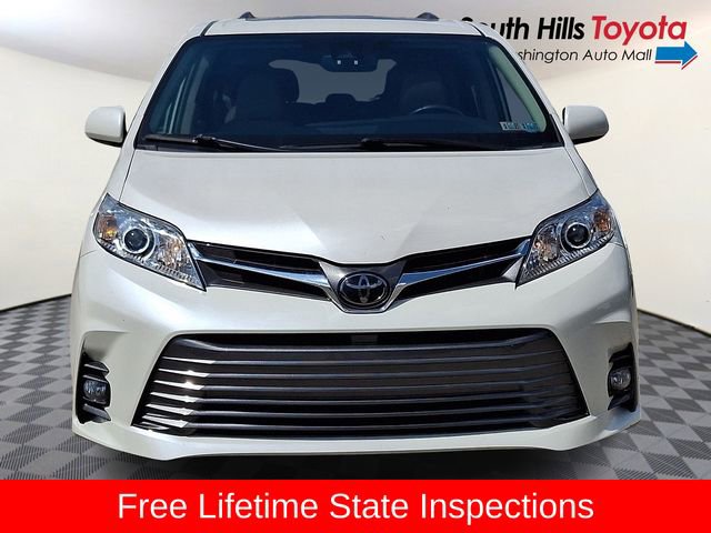 Used 2019 Toyota Sienna XLE Premium FWD image 2