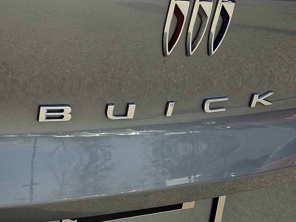 Used 2025 Buick Envista Avenir FWD image 34