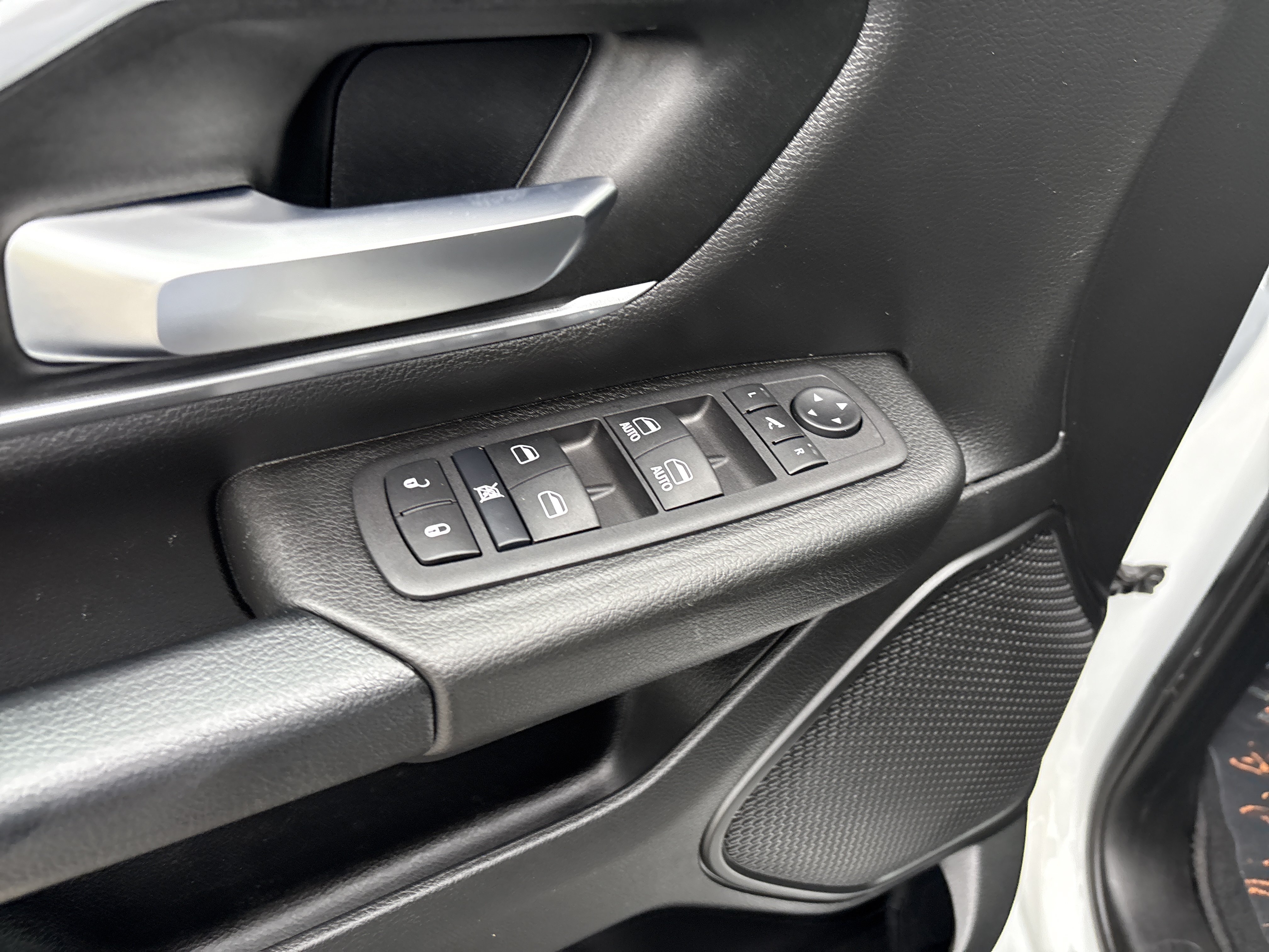 Used 2022 RAM 1500 Big Horn AWD/4WD image 16