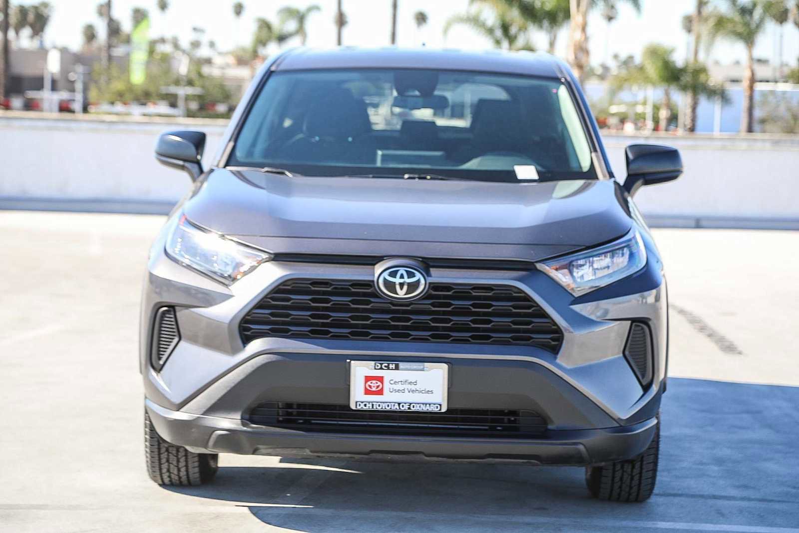 Certified 2022 Toyota RAV4 LE image 4