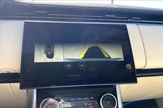 Used 2023 Land Rover Range Rover SE image 26