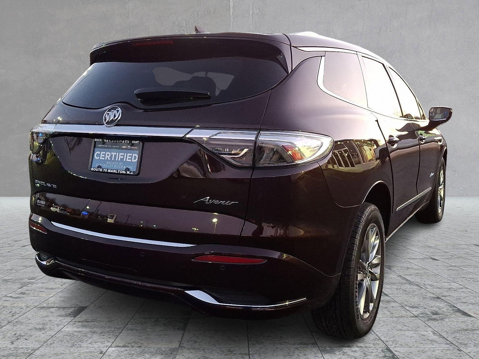 Certified 2024 Buick Enclave Avenir w/ Avenir Technology Package image 10