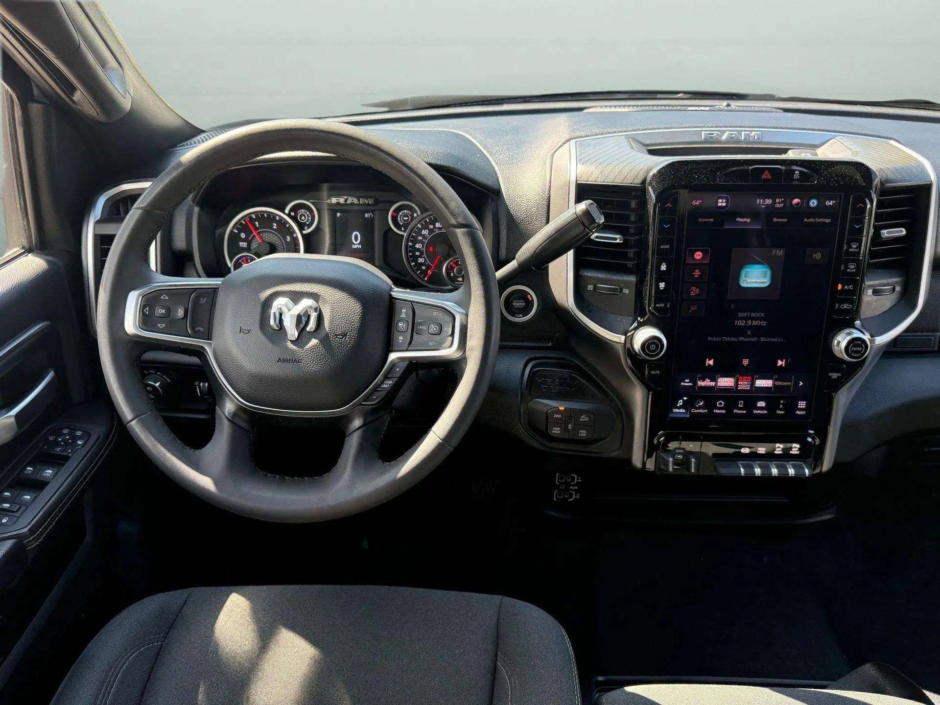 Used 2025 RAM 2500 Big Horn image 26