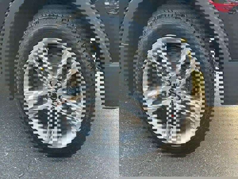 Used 2019 Lincoln MKC Reserve w/ MKC Climate Package image 7