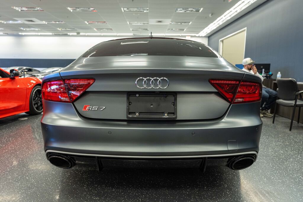 Used 2014 Audi RS 7 Prestige w/ Dynamic Package image 6