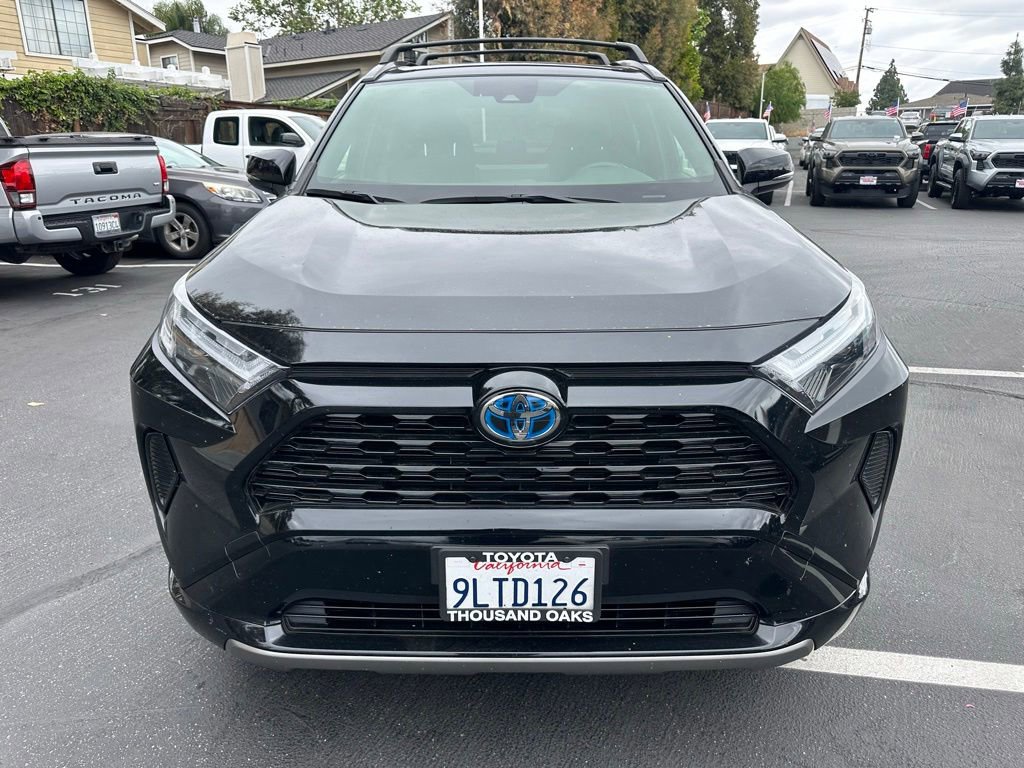 Used 2024 Toyota RAV4 SE w/ Convenience Package AWD/4WD image 6