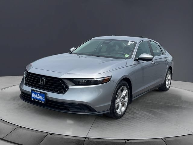 Certified 2023 Honda Accord LX image 7
