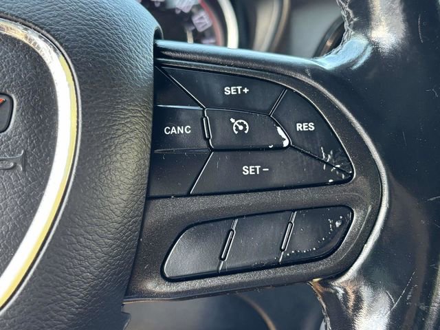 Used 2020 Dodge Challenger SXT RWD image 13