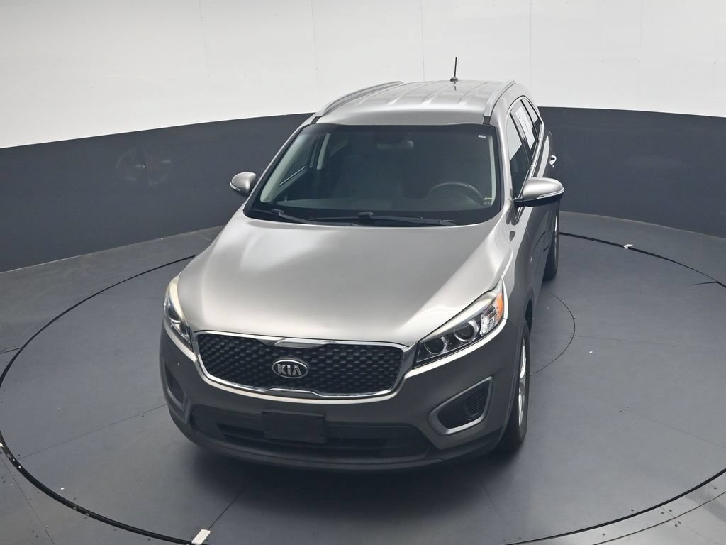 Used 2017 Kia Sorento AWD image 32