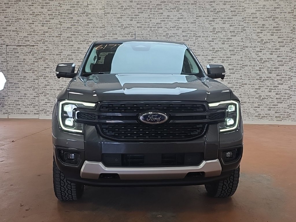 New 2025 Ford Ranger Lariat w/ Convenience Package image 2