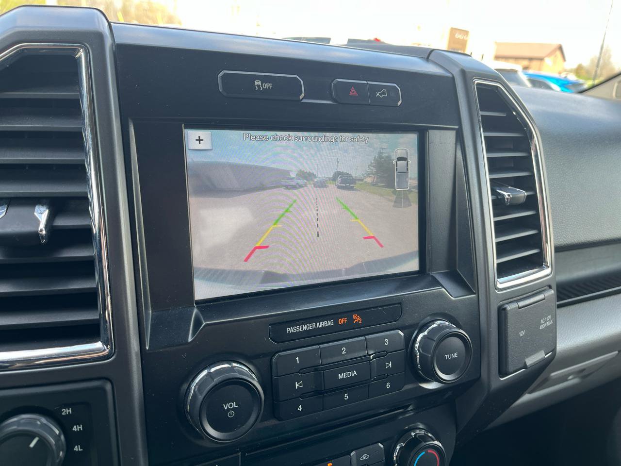 Used 2017 Ford F150 XLT w/ Equipment Group 302A Luxury image 12