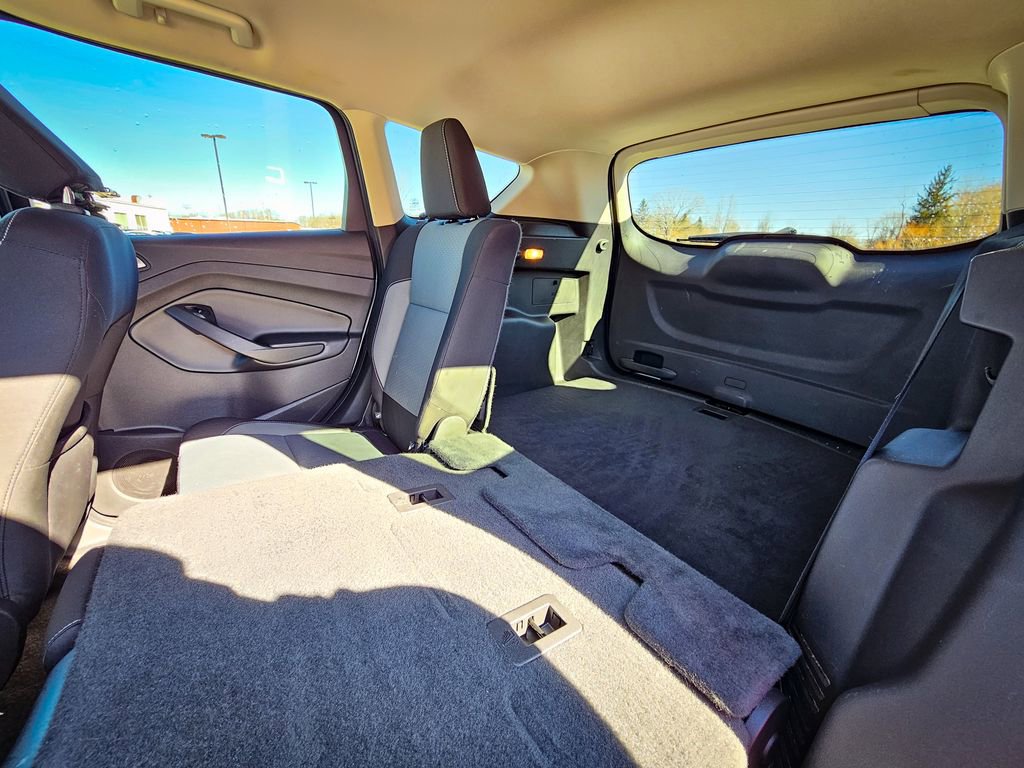 Used 2018 Ford Escape SE image 35