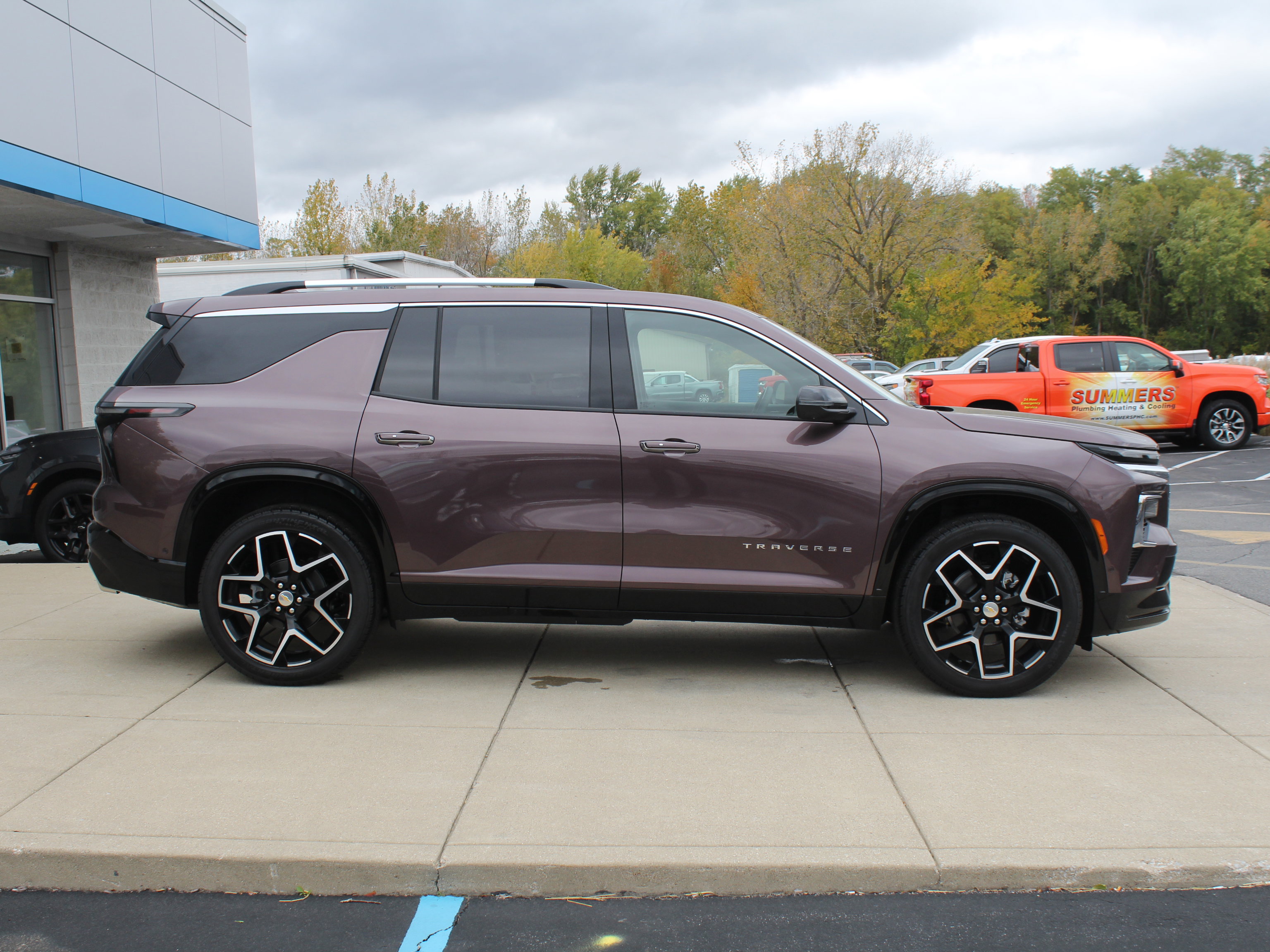 New 2026 Chevrolet Traverse High Country image 3