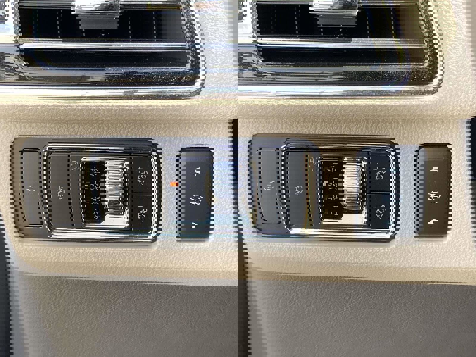 Certified 2024 Lincoln Navigator L Reserve AWD/4WD image 31