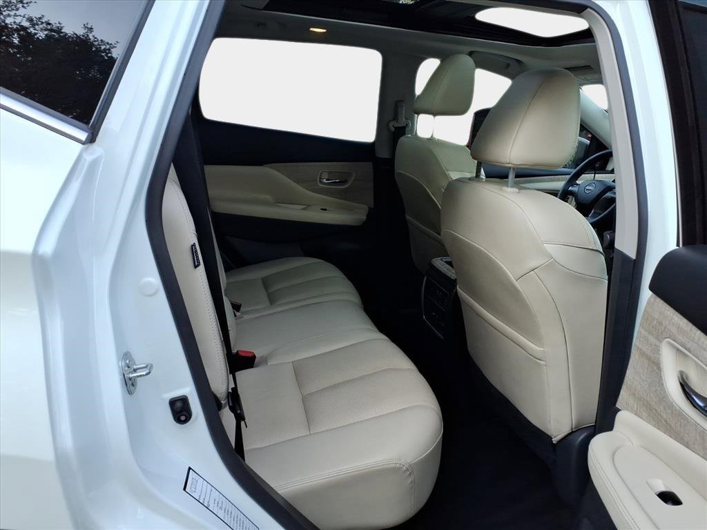 Used 2023 Nissan Murano SL w/ SL Moonroof Package image 18