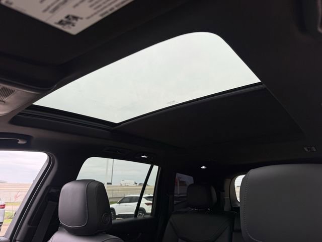Used 2024 Cadillac XT6 Premium Luxury AWD/4WD image 27