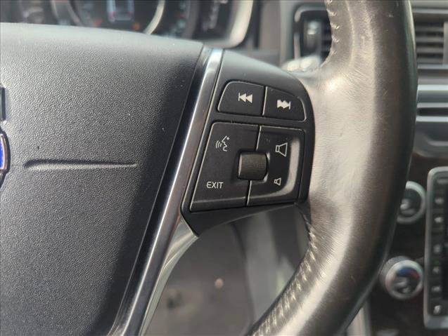 Used 2016 Volvo XC70 T5 Platinum w/ Climate Package FWD image 15