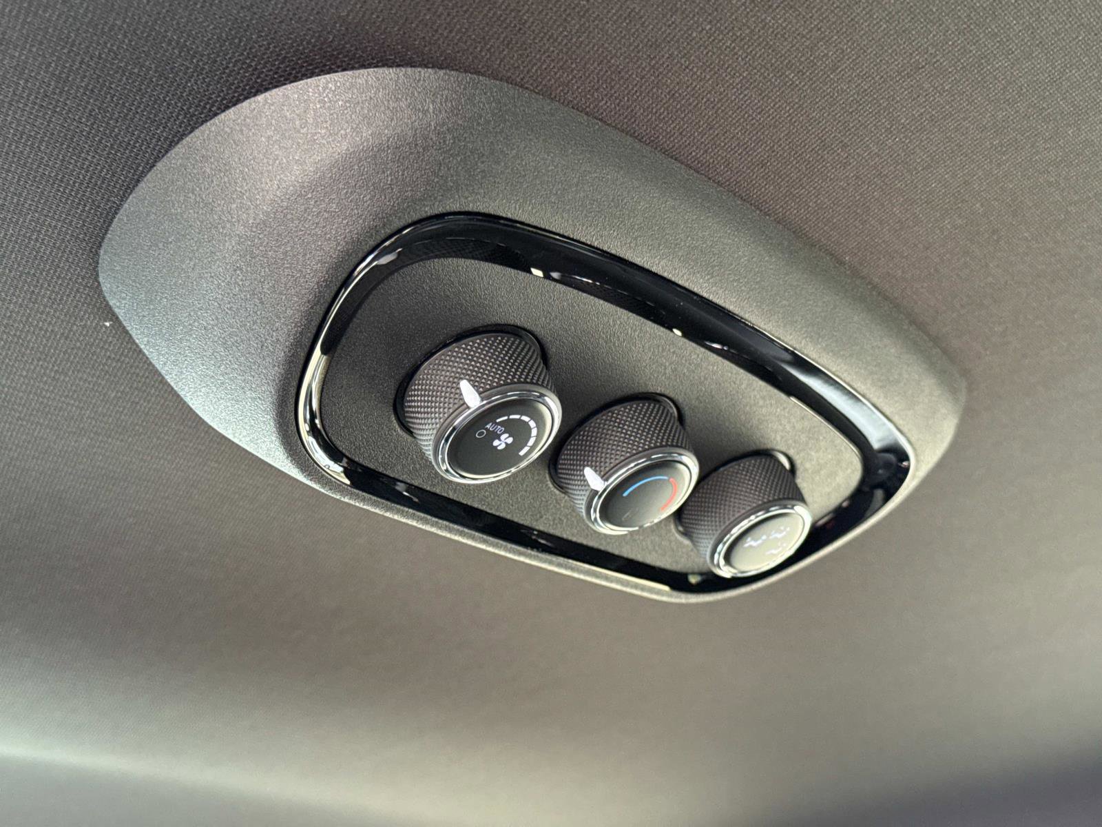 Certified 2024 Dodge Durango GT w/ Trailer Tow Group IV image 16