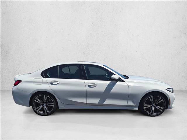 Used 2023 BMW 330i Sedan w/ Driving Assistance Package RWD image 4