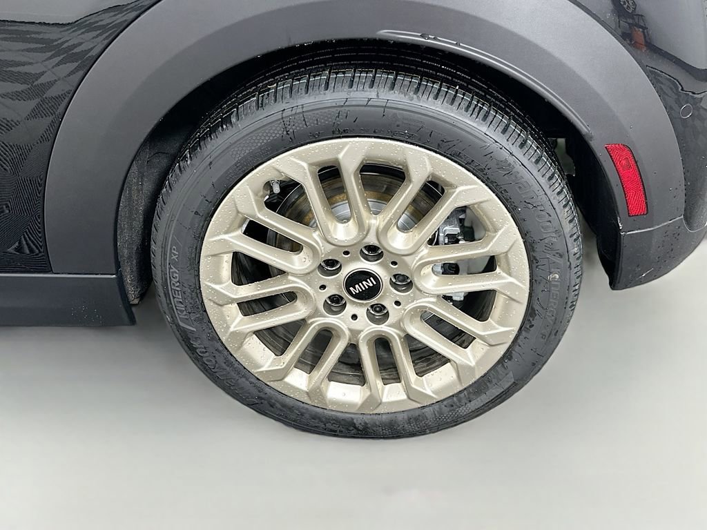 Certified 2025 MINI Cooper S FWD image 22