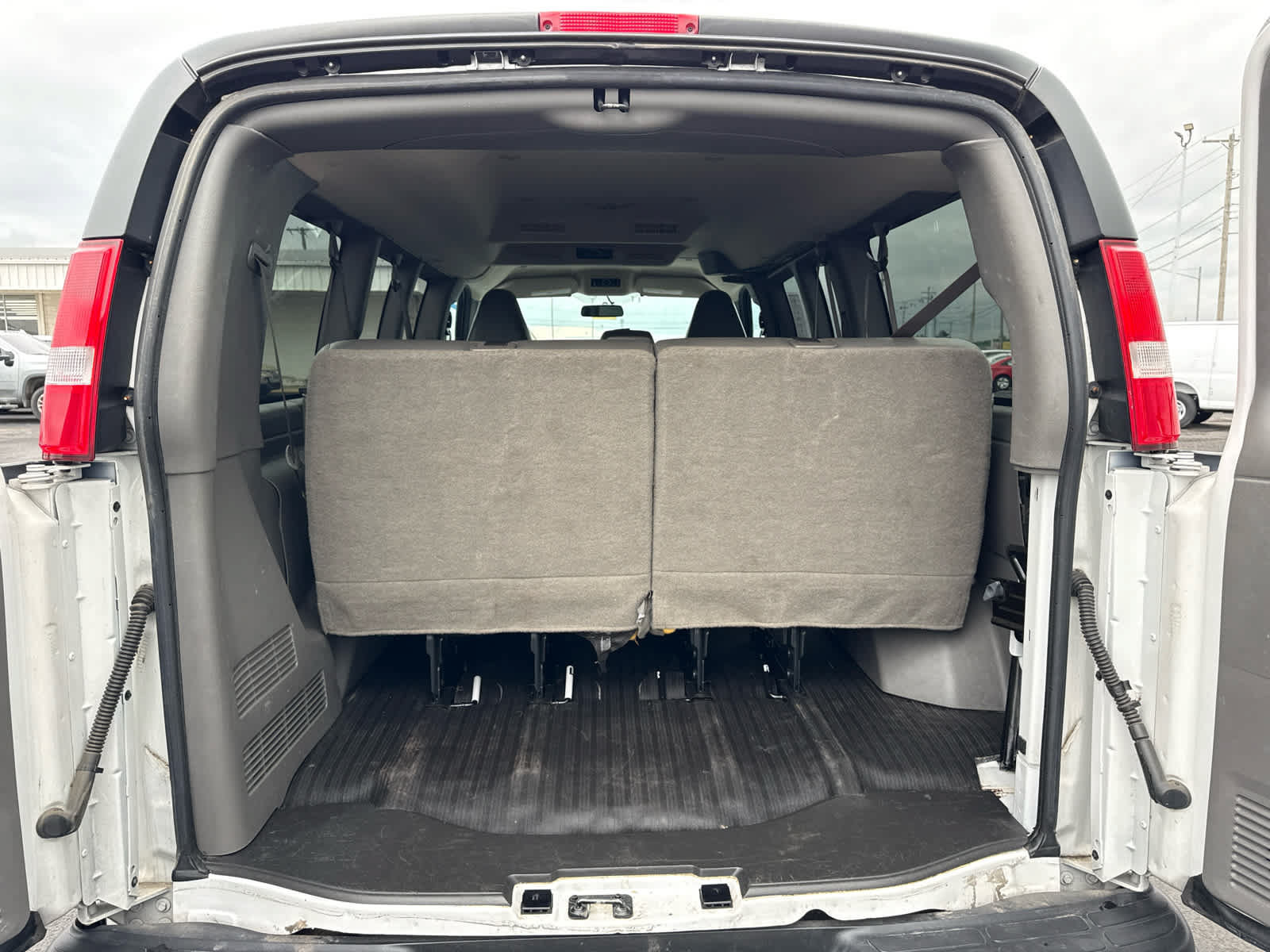 Certified 2023 Chevrolet Express 3500 LS RWD image 22