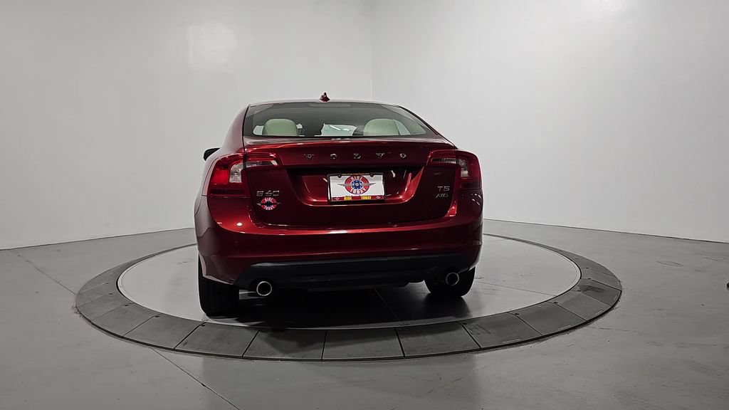 Used 2013 Volvo S60 T5 AWD/4WD image 4