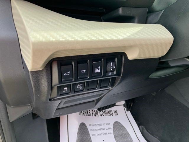 Used 2020 Subaru Ascent Premium w/ Convenience Package AWD/4WD image 10
