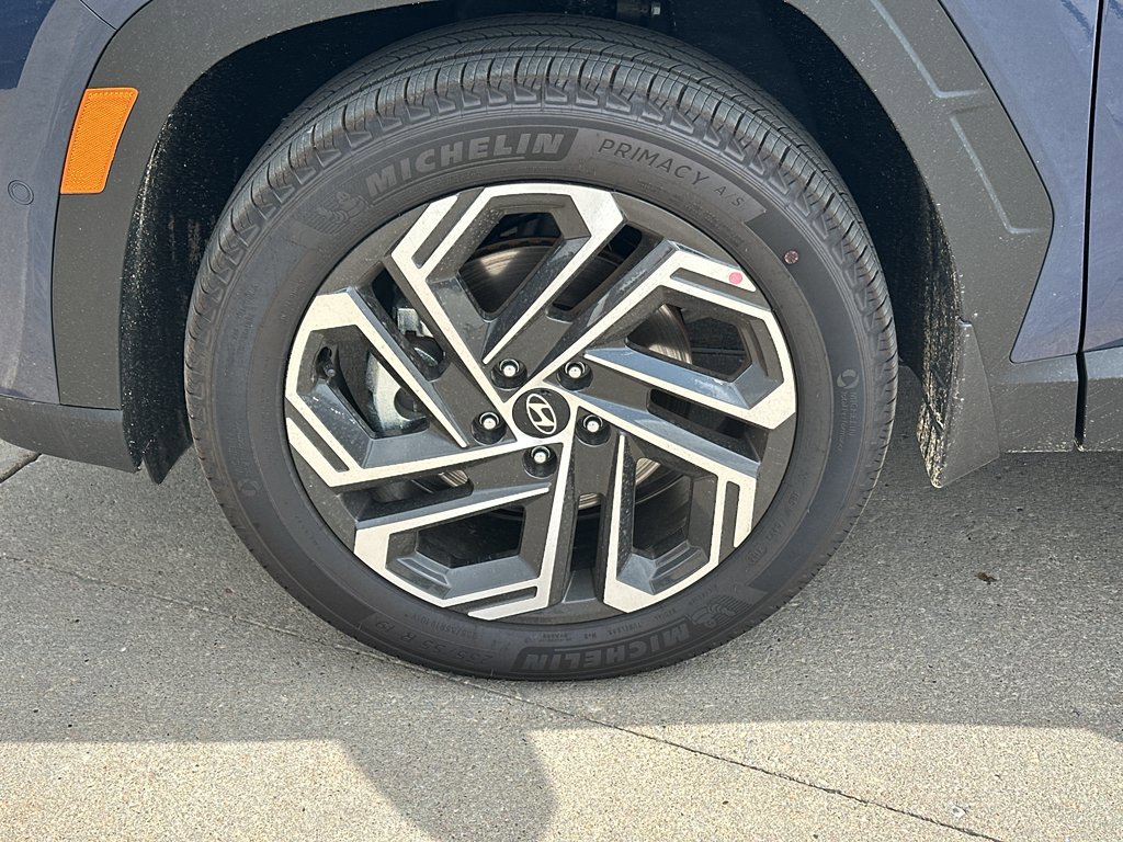 New 2026 Hyundai Tucson Limited AWD/4WD image 3
