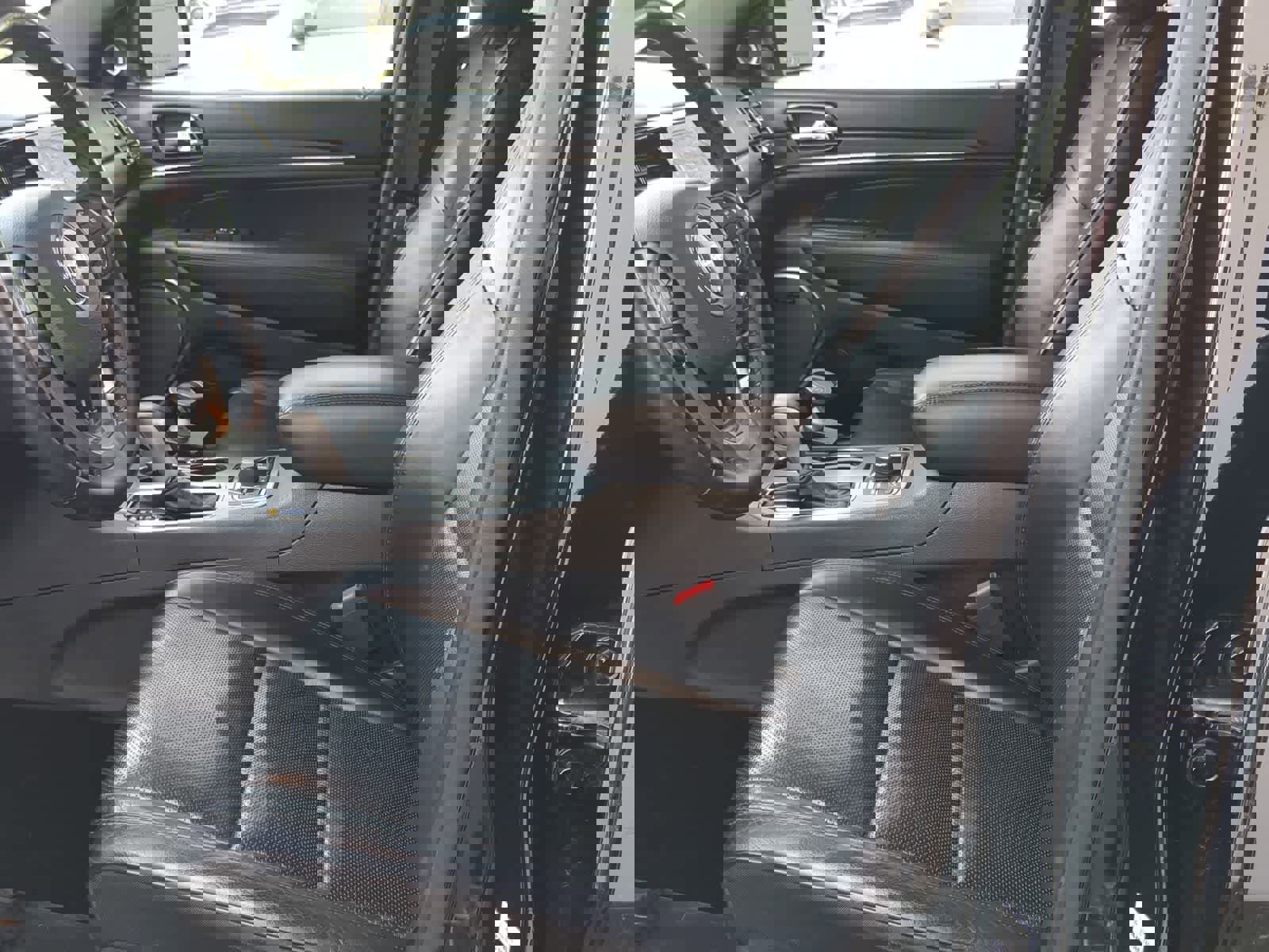 Certified 2020 Jeep Grand Cherokee High Altitude image 16