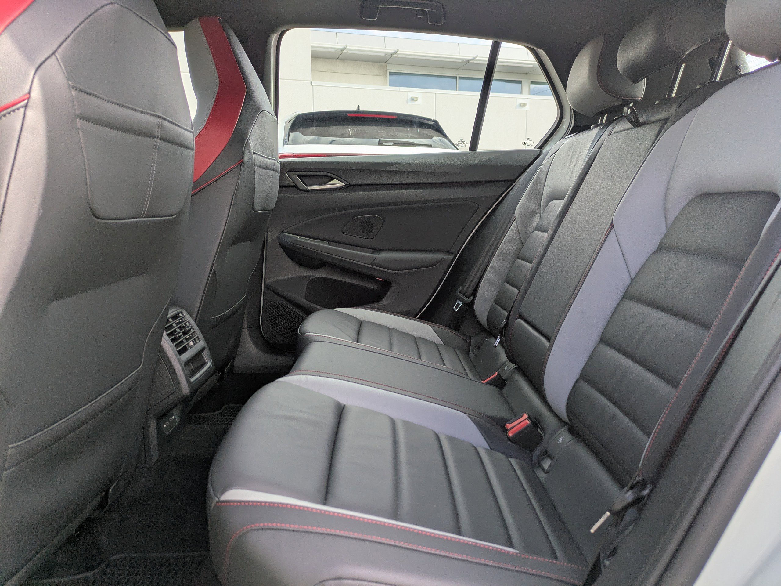 Certified 2023 Volkswagen GTI SE FWD image 14