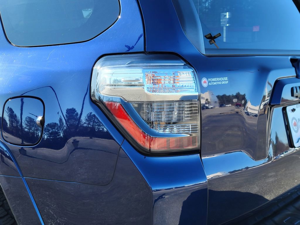 Used 2021 Toyota 4Runner SR5 Premium w/ Moonroof Package image 10