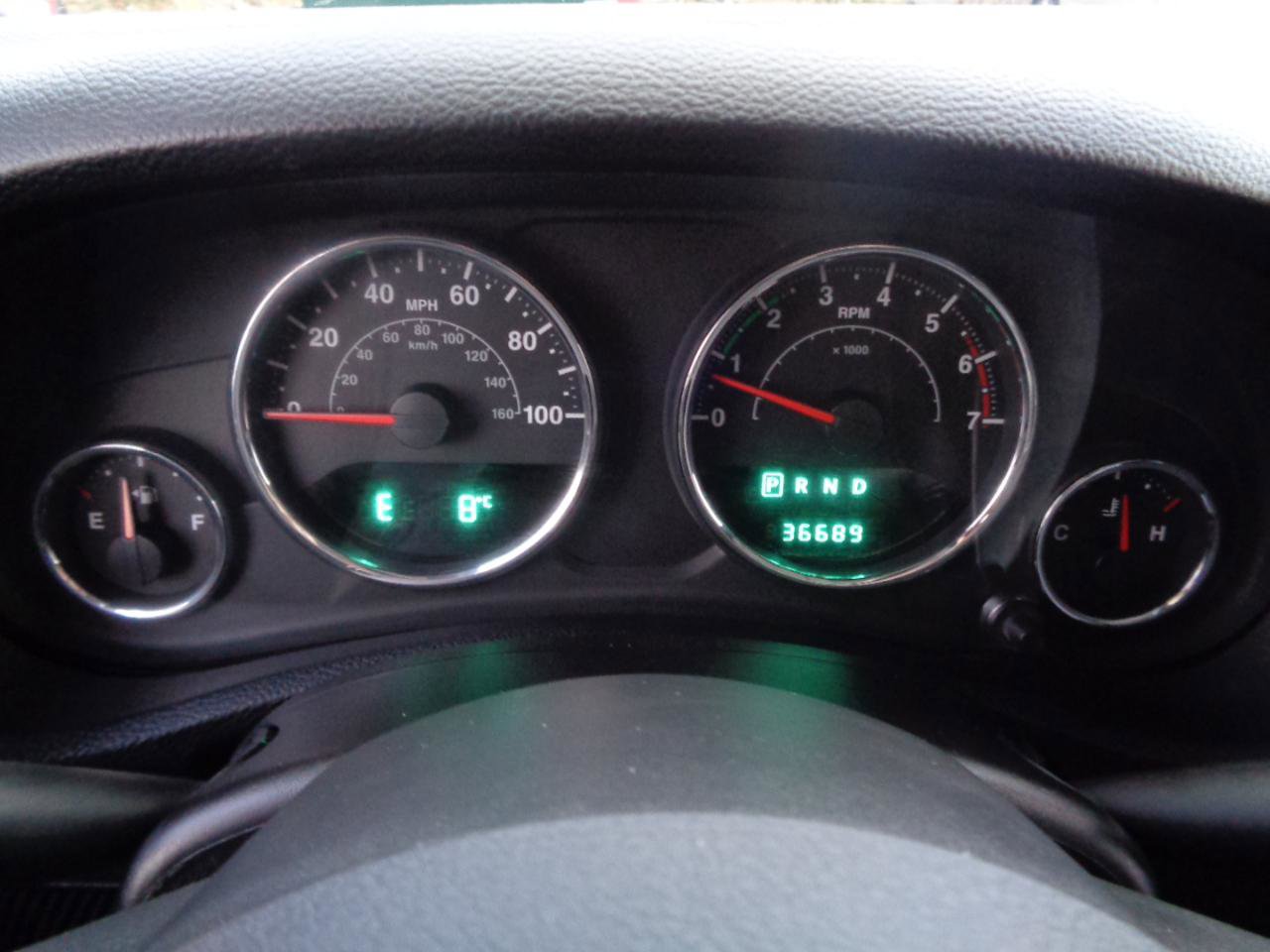 Used 2011 Jeep Wrangler Sport AWD/4WD image 7
