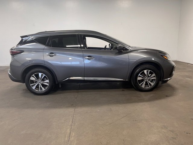 Used 2023 Nissan Murano SV image 2