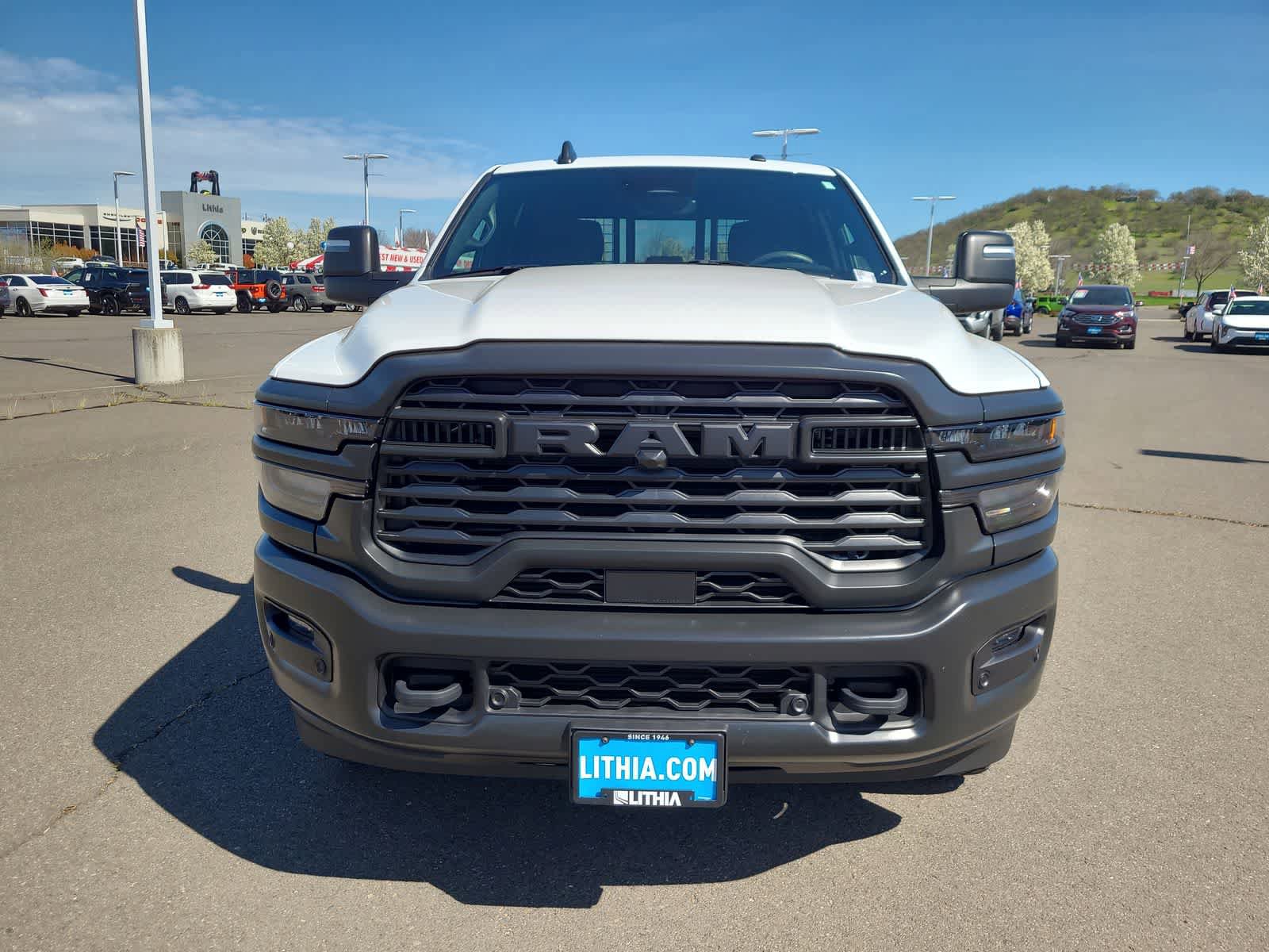 Used 2025 RAM 3500 Tradesman AWD/4WD image 14