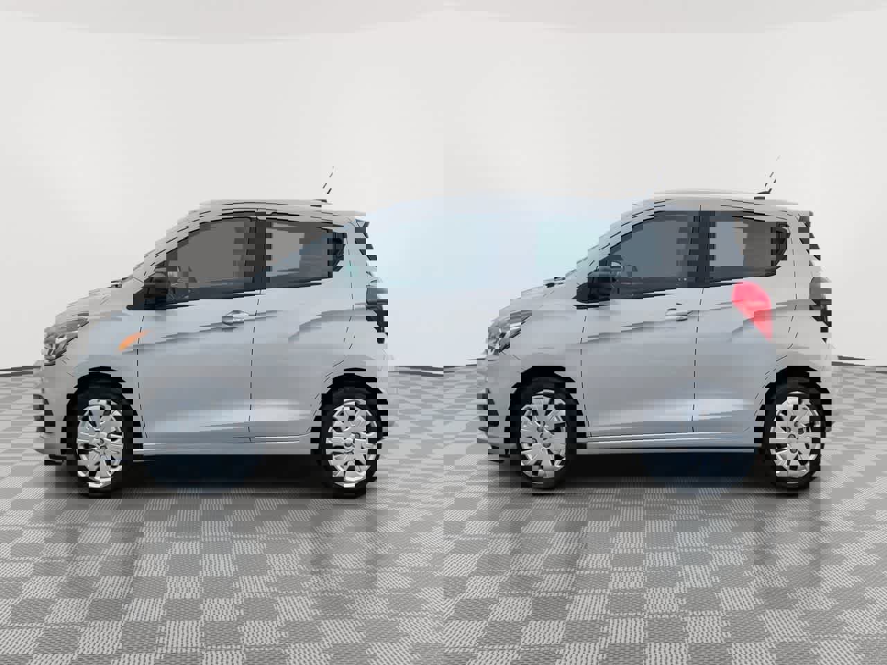 Used 2017 Chevrolet Spark LS image 5