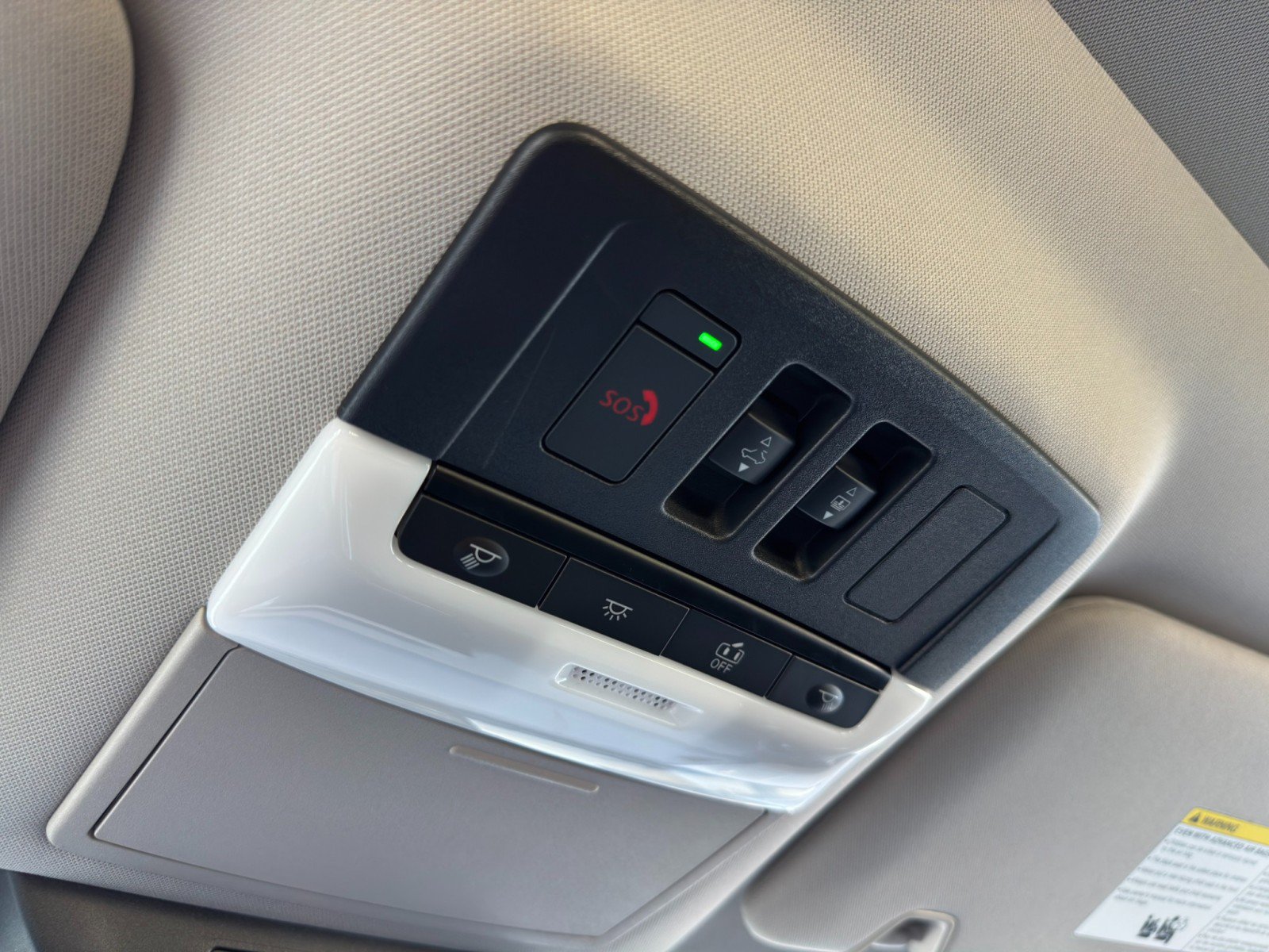 Used 2026 Nissan Pathfinder Platinum FWD image 35