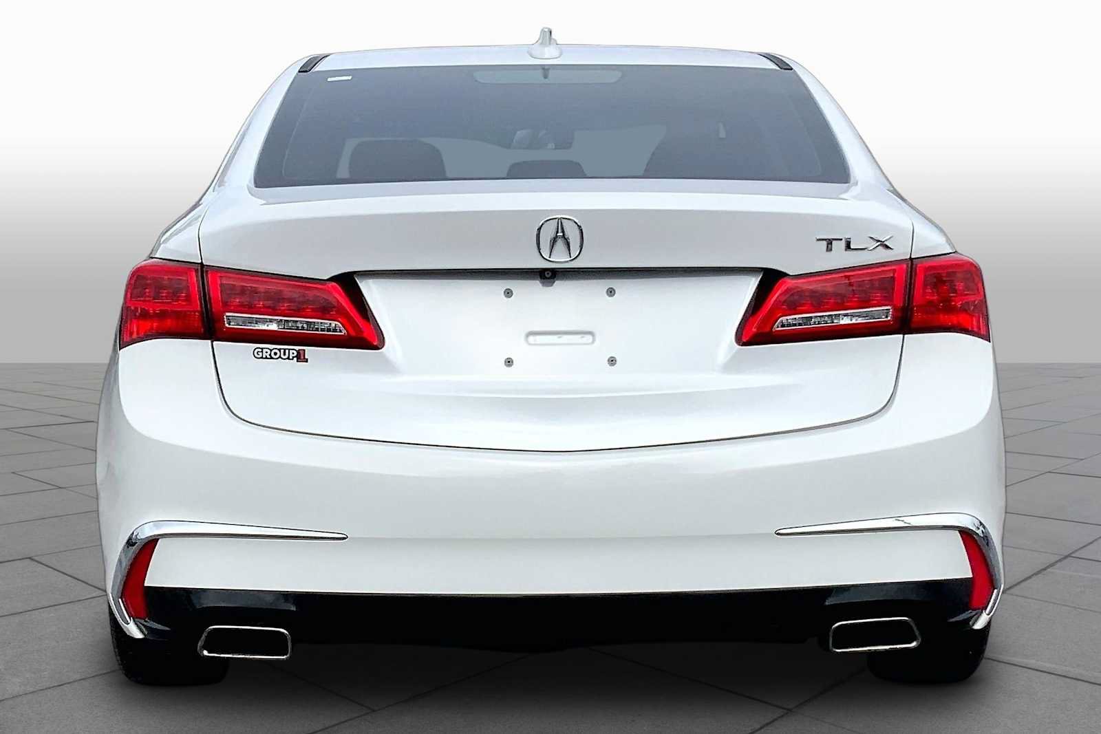 Used 2020 Acura TLX w/ Technology Package FWD image 5