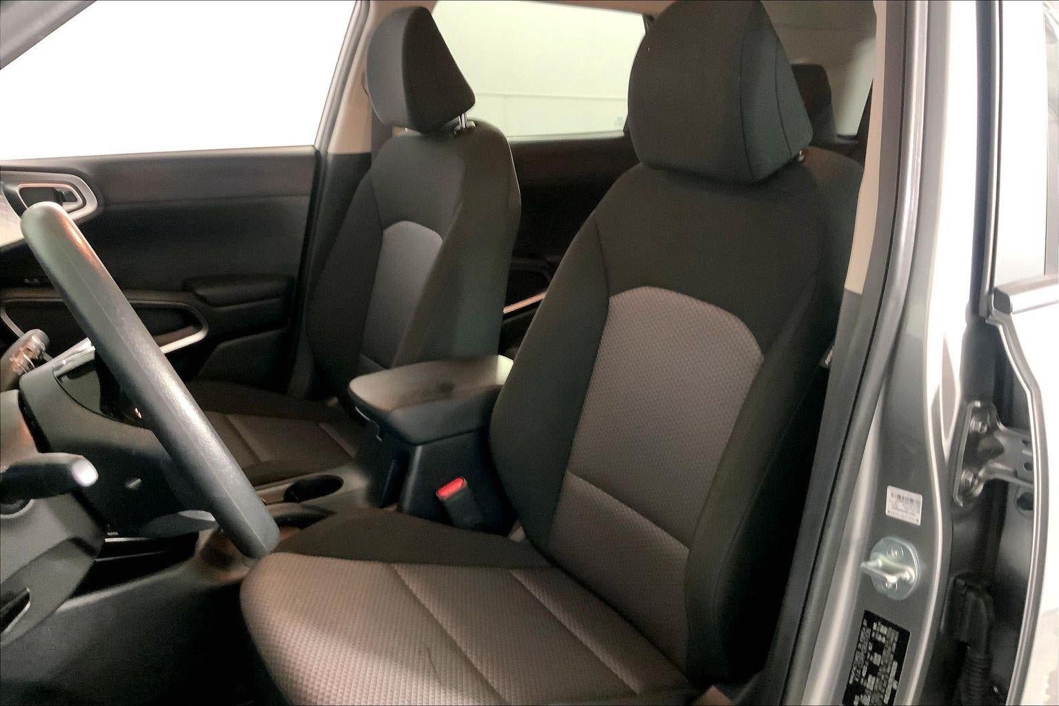 Certified 2024 Kia Soul S FWD image 22