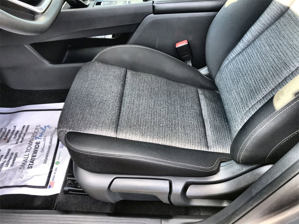 Used 2021 Nissan Rogue S image 12