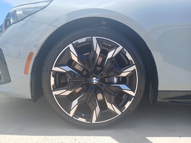 New 2027 BMW 540i xDrive w/ Executive Package AWD/4WD image 5