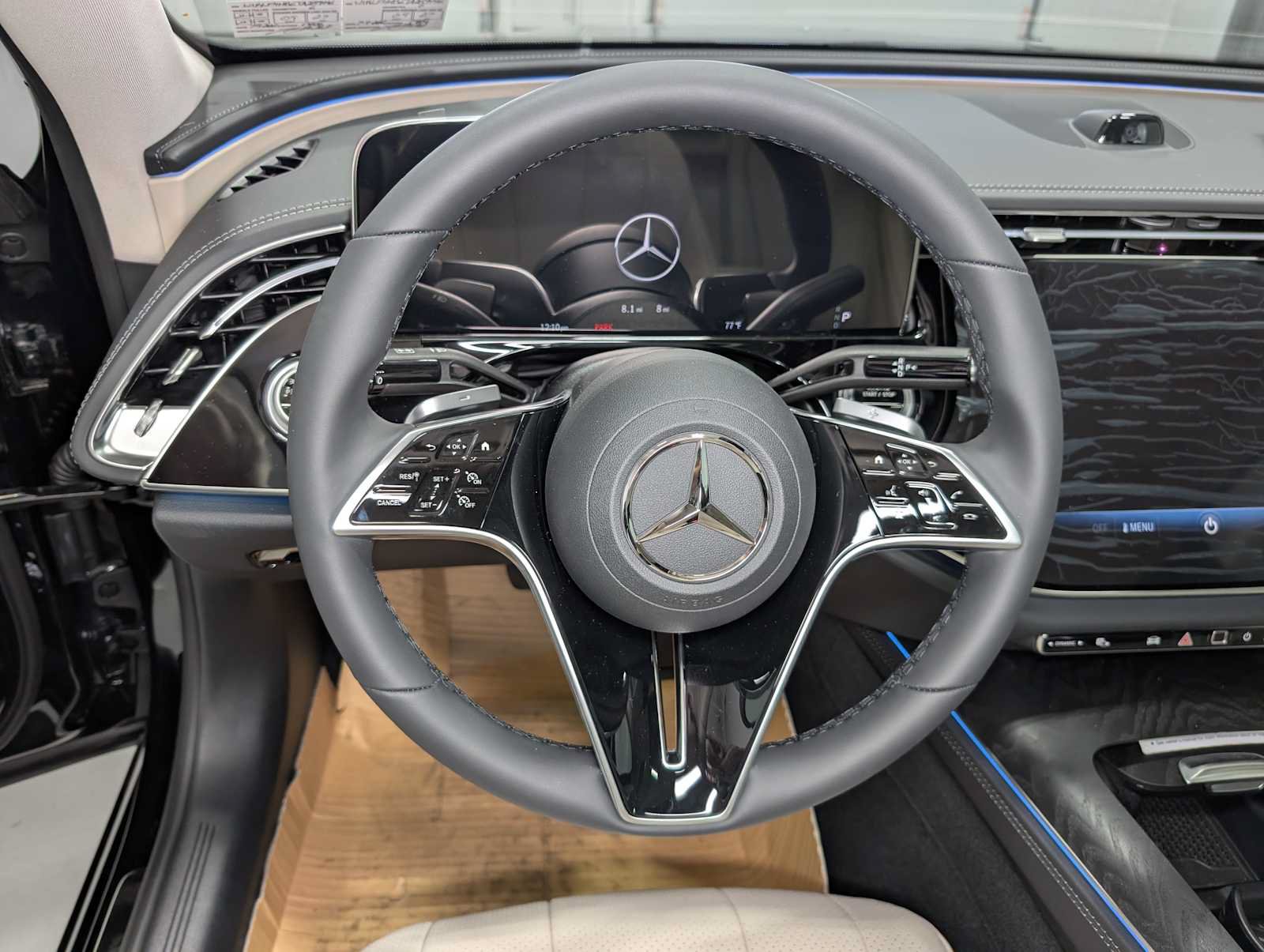 New 2026 Mercedes-Benz E 350 4MATIC Sedan image 29