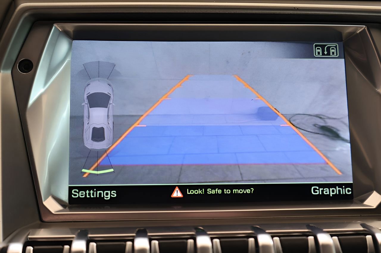 Used 2013 Lamborghini Aventador LP 700-4 image 21